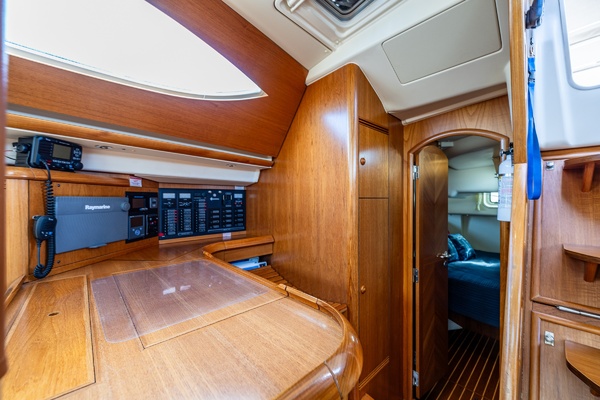 MAJESTIC 54ft Jeanneau Yacht For Sale