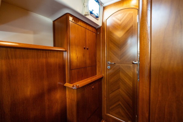 MAJESTIC 54ft Jeanneau Yacht For Sale