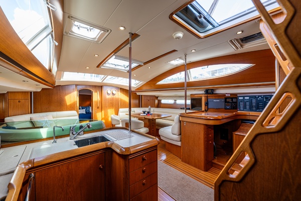 MAJESTIC 54ft Jeanneau Yacht For Sale
