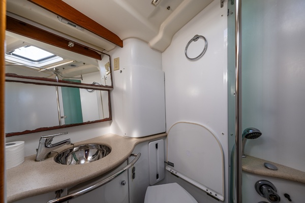 MAJESTIC 54ft Jeanneau Yacht For Sale