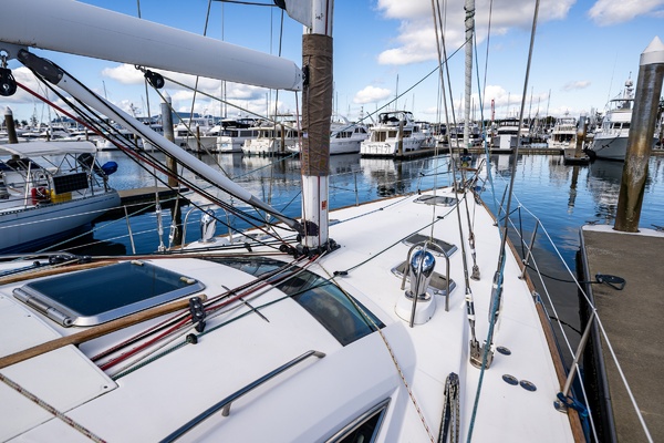 MAJESTIC 54ft Jeanneau Yacht For Sale