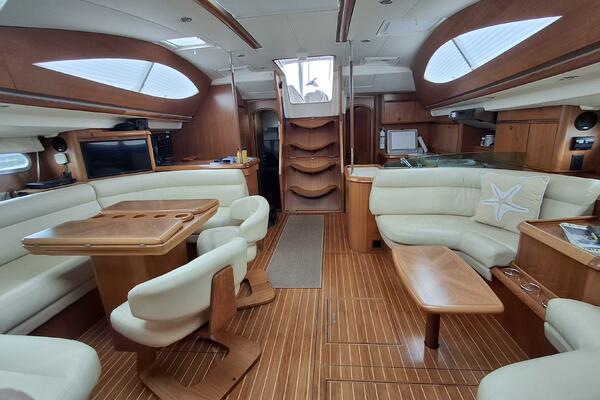 MAJESTIC 54ft Jeanneau Yacht For Sale