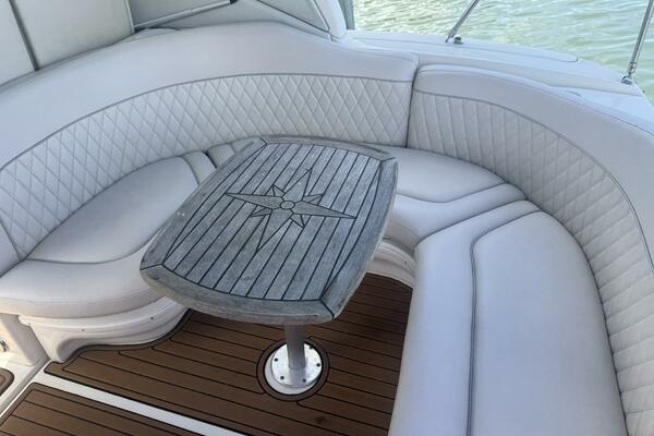 35ft Sea Ray Yacht For Sale