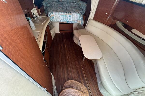 35ft Sea Ray Yacht For Sale