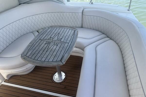 35ft Sea Ray Yacht For Sale