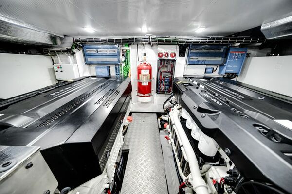 58ft Galeon Yacht For Sale