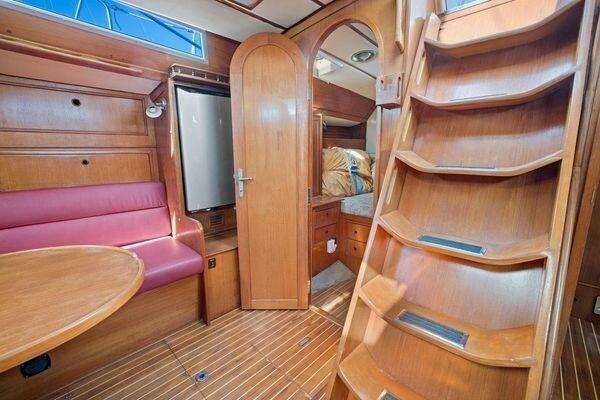 Wauquiez  Yacht For Sale