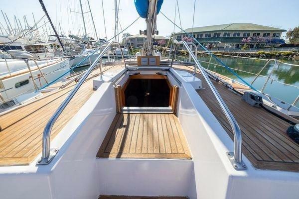 Daring Adventure 47ft Wauquiez Yacht For Sale
