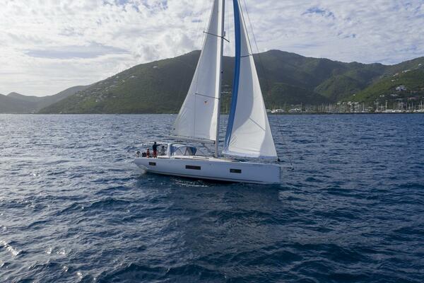 Heartbeat 54ft Beneteau Yacht For Sale