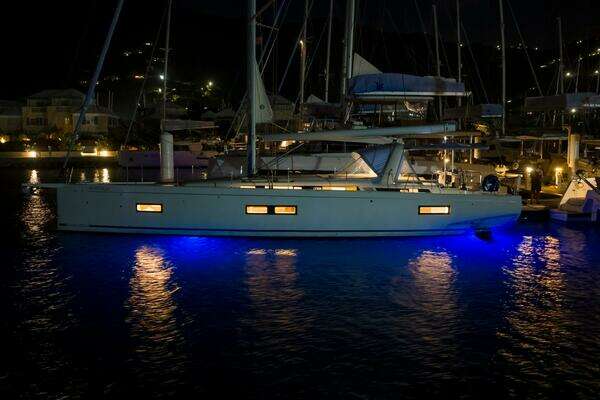 Beneteau Oceanis Yacht 54 Yacht For Sale
