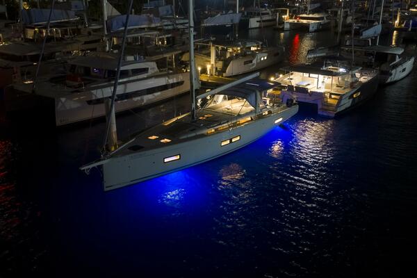 Heartbeat 54ft Beneteau Yacht For Sale