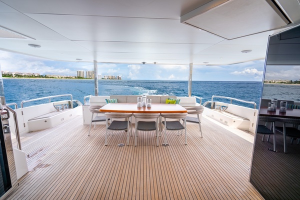 ONE MORE TIME 80ft Horizon Yacht For Sale