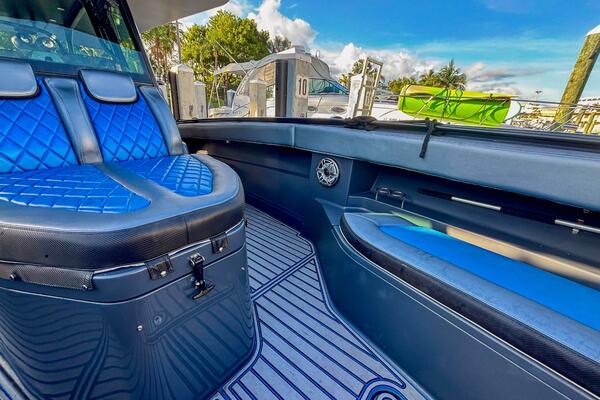 42ft Hydra Sports Yacht For Sale