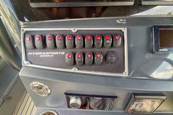 42ft Hydra Sports Yacht For Sale