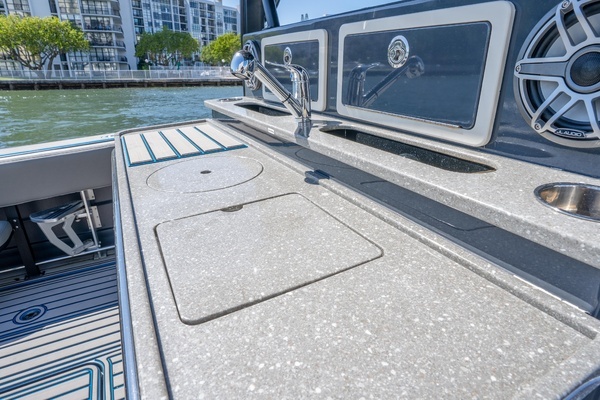 2016 Hydra-Sports 42