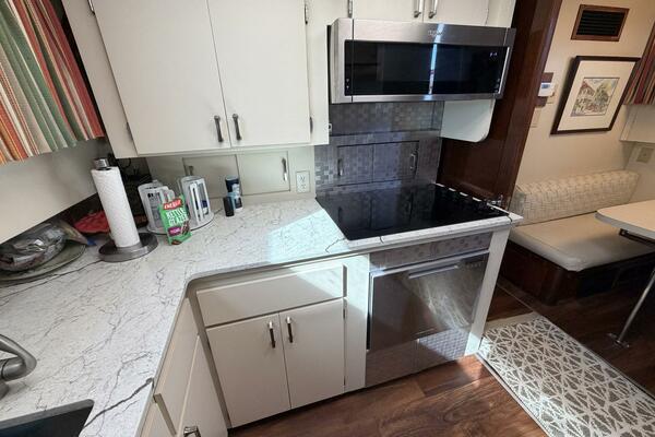 LADY RAE 58ft Hatteras Yacht For Sale