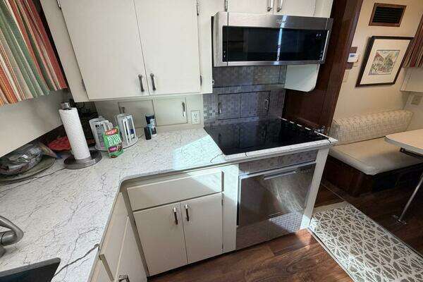 Hatteras Motor Yacht Yacht For Sale