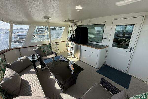 Hatteras Motor Yacht Yacht For Sale