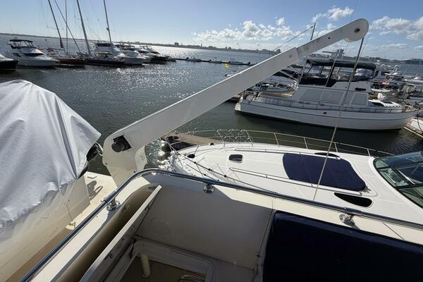 LADY RAE 58ft Hatteras Yacht For Sale