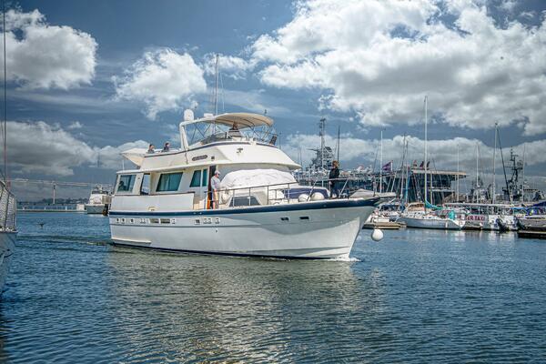 LADY RAE 58ft Hatteras Yacht For Sale