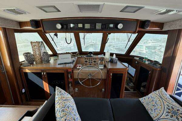Hatteras Motor Yacht Yacht For Sale