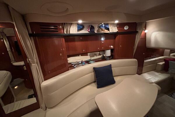 34ft Sea Ray Yacht For Sale