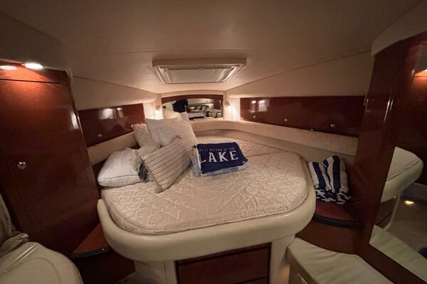34ft Sea Ray Yacht For Sale