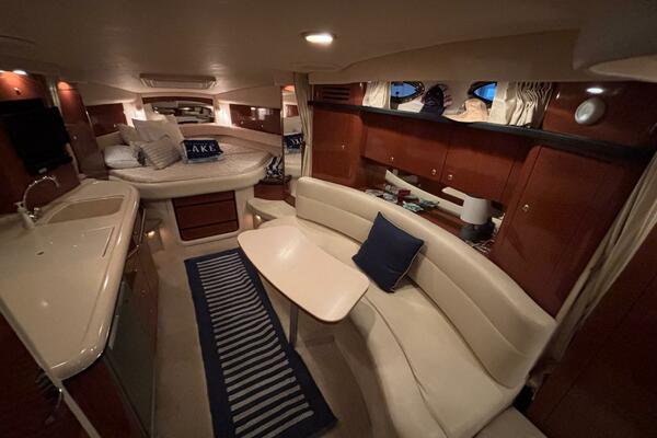 34ft Sea Ray Yacht For Sale