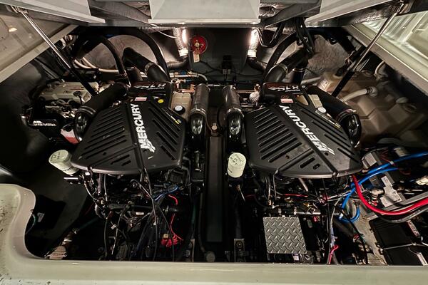 34ft Sea Ray Yacht For Sale