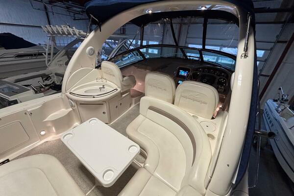 34ft Sea Ray Yacht For Sale