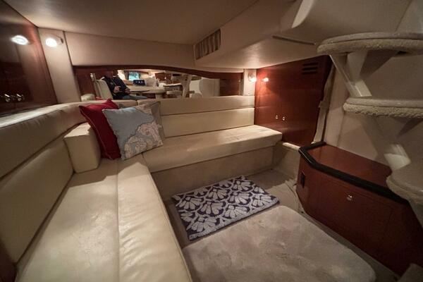 34ft Sea Ray Yacht For Sale