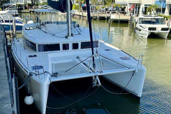 45-ft-Lagoon-2012-450 F-TOMCAT Naples Florida United States  yacht for sale