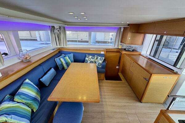 Lagoon 450 F Yacht For Sale