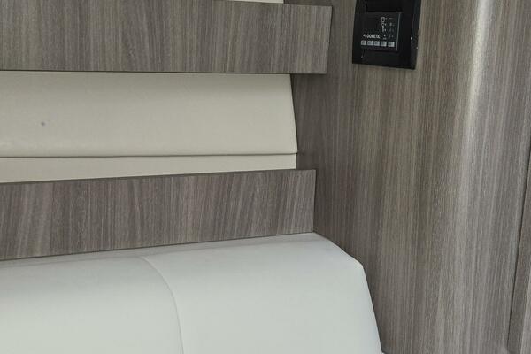 36ft Regal Yacht For Sale