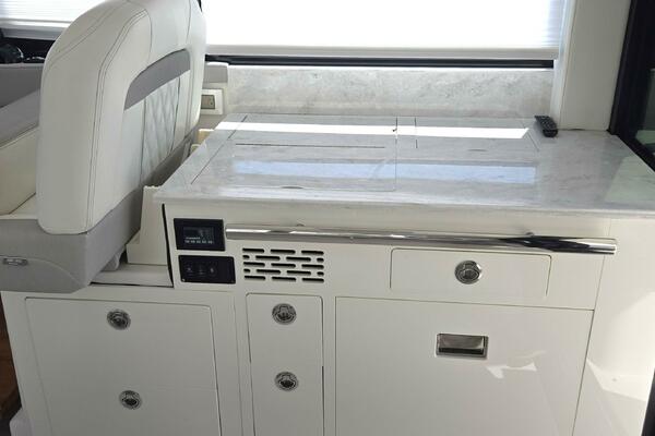 36ft Regal Yacht For Sale