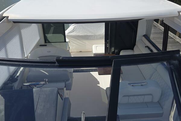 36ft Regal Yacht For Sale