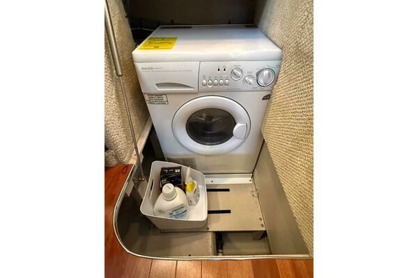 44ft Sea Ray Yacht For Sale