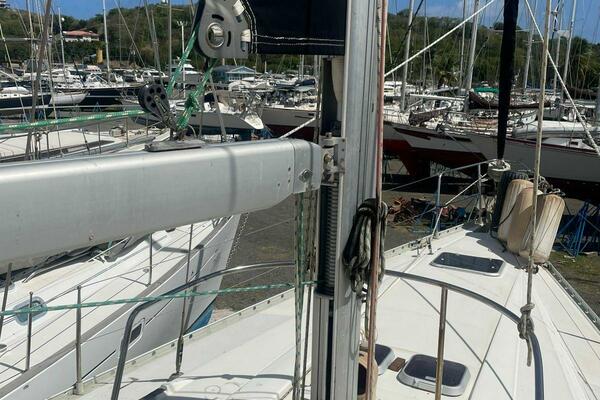 Adelie II 45ft Beneteau Yacht For Sale