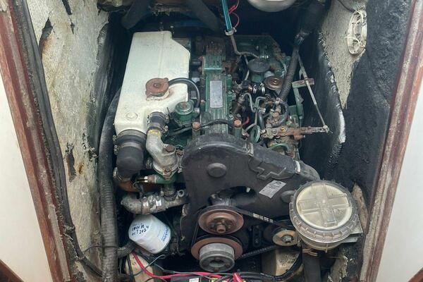 Adelie II 45ft Beneteau Yacht For Sale