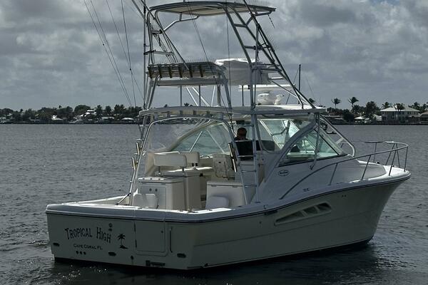 Tropical High 33ft Rampage Yacht For Sale