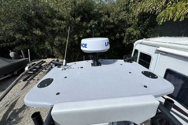 24ft Yellowfin Yacht For Sale