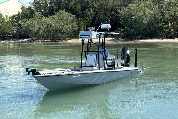 24ft Yellowfin Yacht For Sale