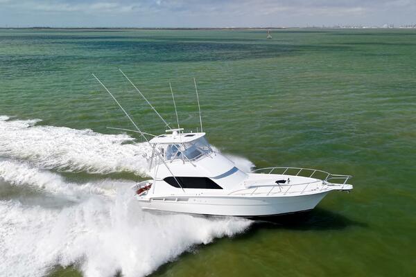2002 Hatteras 50 Convertible 