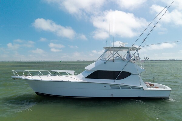 2002 Hatteras 50 Convertible