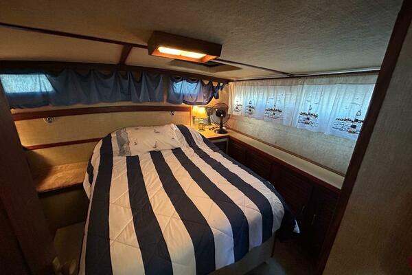 40ft Silverton Yacht For Sale