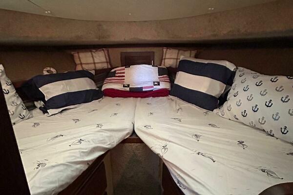 40ft Silverton Yacht For Sale