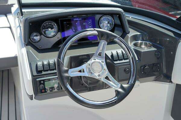 Photo of the 2024 Monterey M225