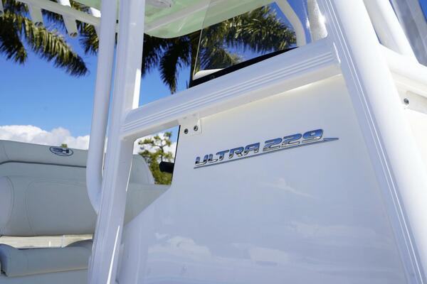 22ft Sea Hunt Yacht For Sale