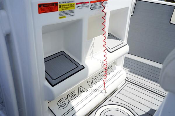 22ft Sea Hunt Yacht For Sale