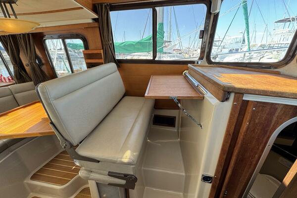 POINT AFT R 29ft Ranger Tugs Yacht For Sale